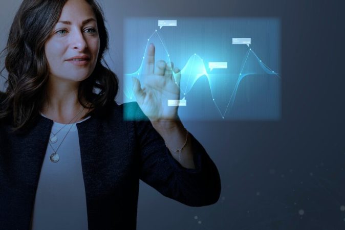 [fpdl.in]_apresentacao-de-grafico-digital-de-alta-tecnologia-por-empresaria_53876-96141_medium
